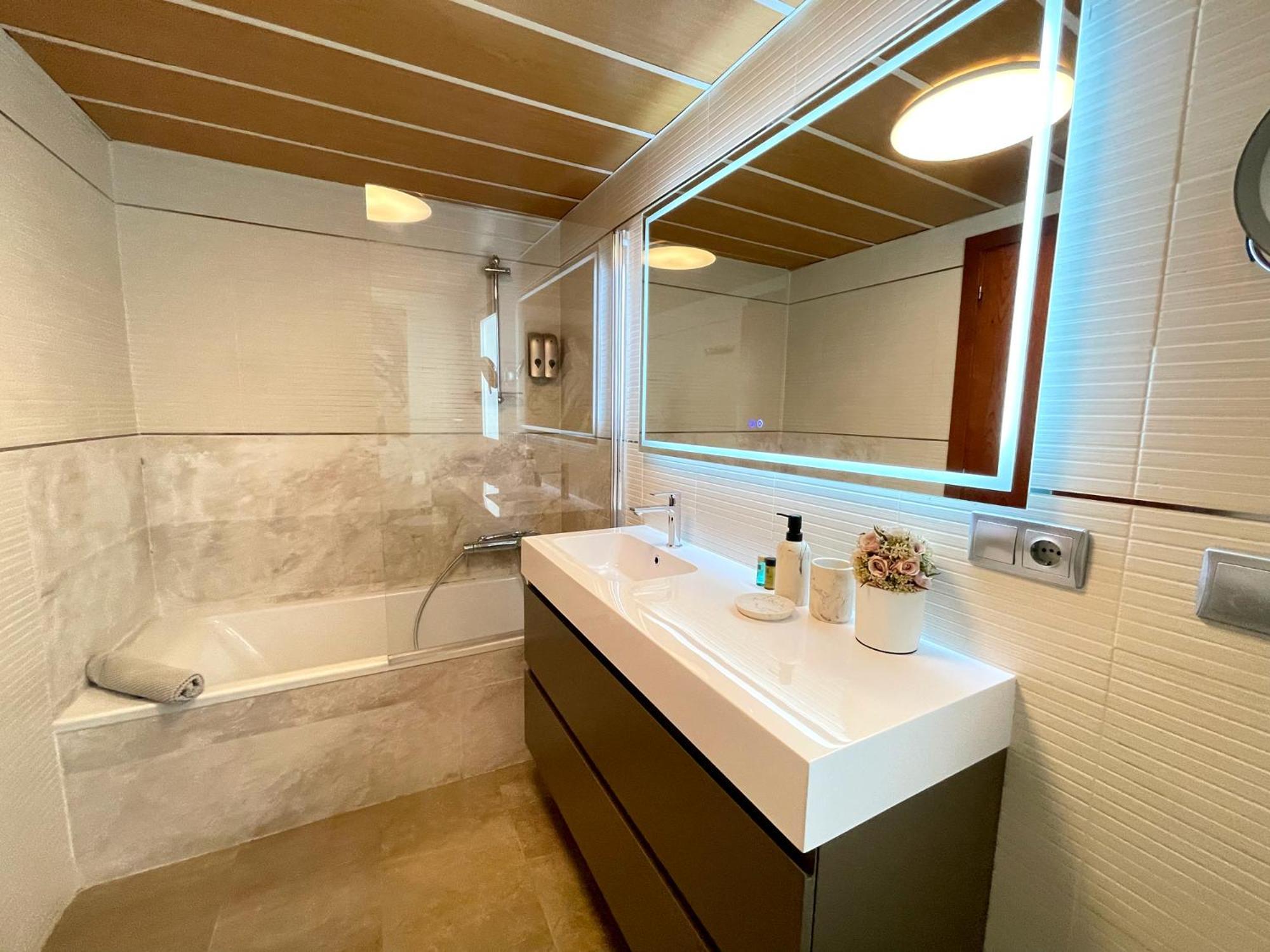 Atico En Plaza De La Constitucion 3 Bedrooms Μάλαγα Εξωτερικό φωτογραφία